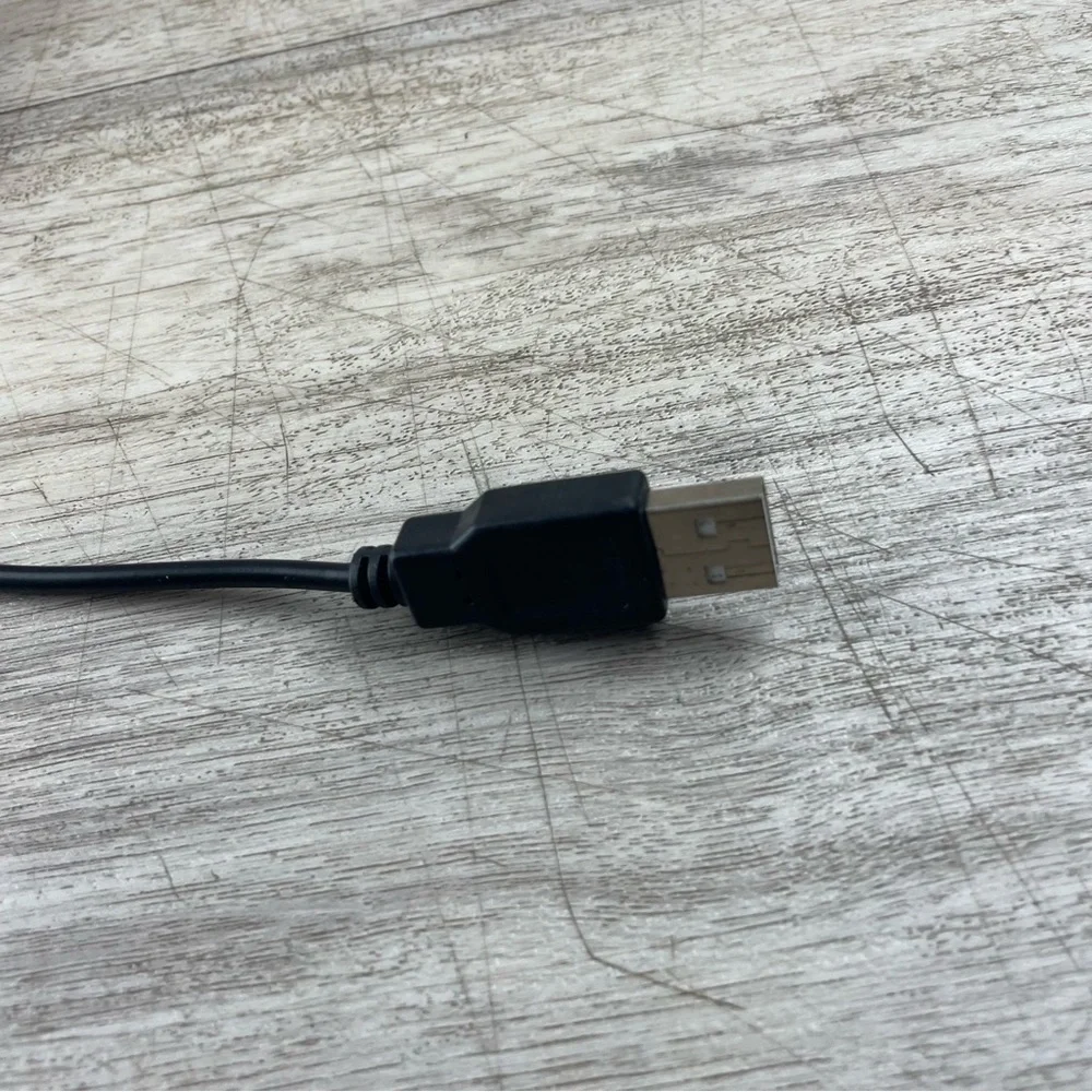 Nyko Xbox One Dual Charge Station Model 86120-P37 USB